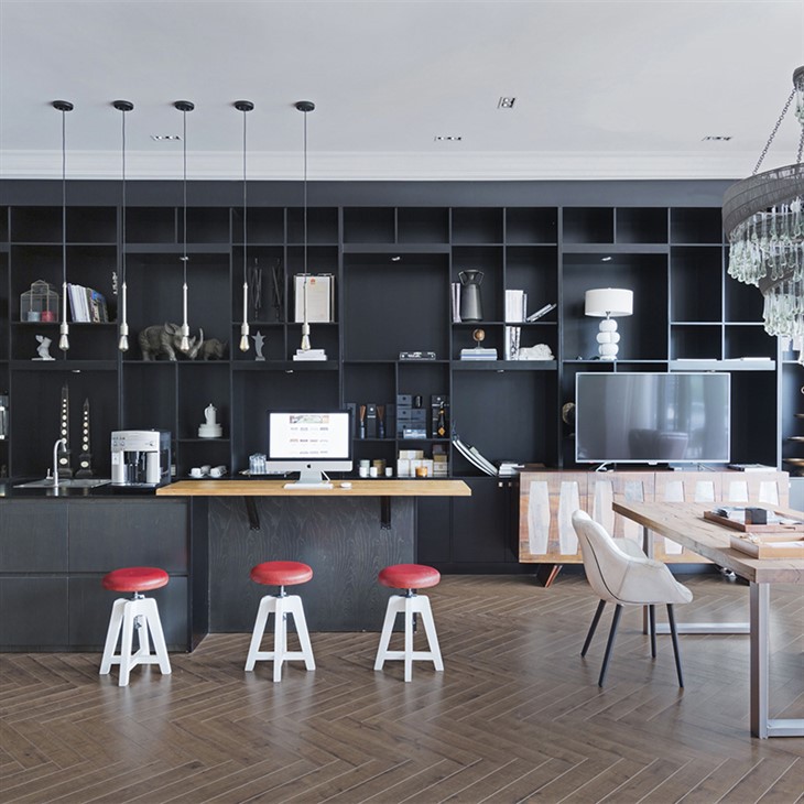 Custom Kitchen And Bath Cabinets