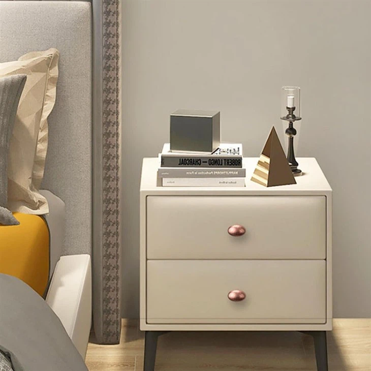 handle and knobs (2)